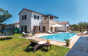 Wunderschönes Ferienhaus in Cukrići mit Privatem Pool